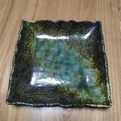 お皿  【予告無く終了する場合がございます  ご了承ください】