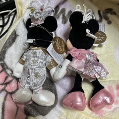 ディズニーシーミッキー＆ミニーのぬいぐるみバッジ　未使用の画像
