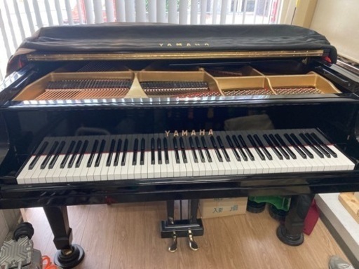 ヤマハG2A1961年全弦（ドイツ）ハンマー（ドイツ）、鍵盤、ダンパー交換済