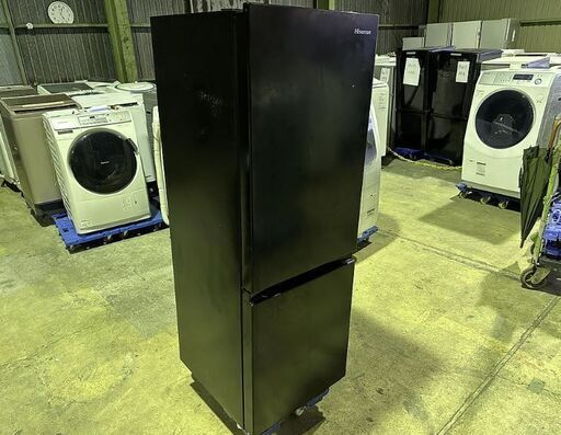 G59822　冷蔵庫 2ドア ハイセンス HR-D1701B 2021 　厚木市