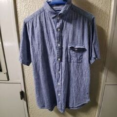 カラオケビッグエコー割引券③＋希望者には写真の服も差し上げます　の画像