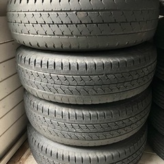 ハイエース用転がしタイヤの画像