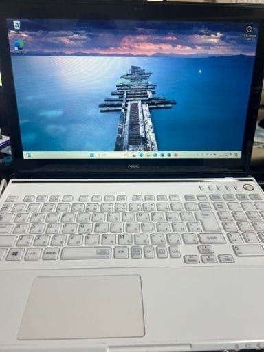 NEC　LaVieノートパソコンお売りします。office2021付き！