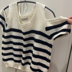 dazzlin 肩あきトップスの画像