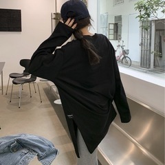 新品　長袖Tシャツ　ロンT カットソー　L　黒　チュニック　スリット　シンプル　レディースの画像