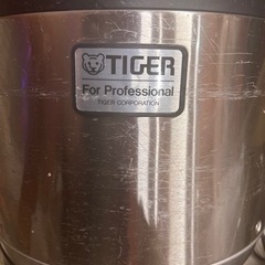 1.5升炊飯ジャー　電気炊飯器　タイガー　業務用