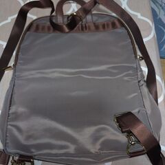 Dailyrusset＆トワニーのコラボしたリュックバッグ（未使用）の画像