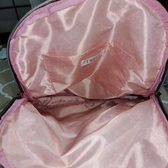 Dailyrusset＆トワニーのコラボしたリュックバッグ（未使用）の画像