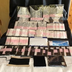 レース襟8、レース32、生地9枚の画像