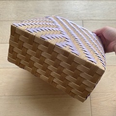 ペーパークラフト　カゴバックの画像