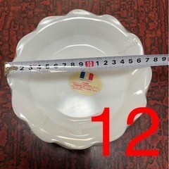 新品　ヤマザキ  春のパン祭り　白いお皿　大量　まとめ売り　バラ売り可の画像