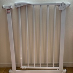 ベビーゲート  (取り付け可能幅60-67cm)カトージ KATOJI