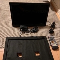 ポータブルテレビ13.3v
の画像