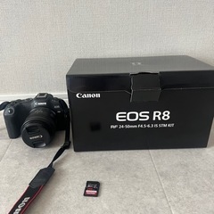 Canon EOS R8 ボディ＋レンズ＋充電器＋265GのSDカード