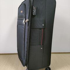 大型スーツケースの画像