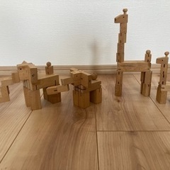 積み木のお人形