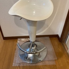 残り一脚　 ハイチェア