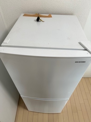 早い者勝ち【美品】2021年式 冷蔵庫 アイリスオーヤマ IRSD-14A-W