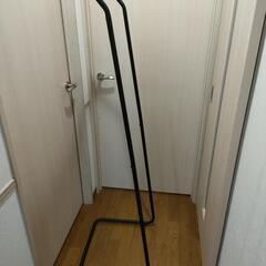 ハンガーラックの画像