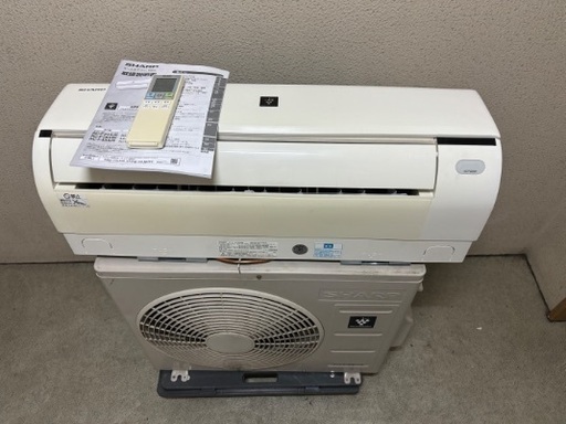 SHARPエアコン 2.2kw おもに6畳用