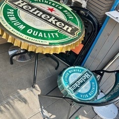 ハイネケンテーブルセットの画像