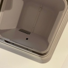 全自動ゴミ箱の画像