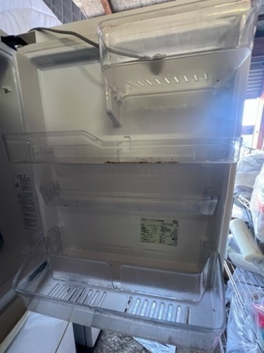 AQUA AQR-271D 272L 冷凍冷蔵庫 3ドア 2015年製　未清掃品