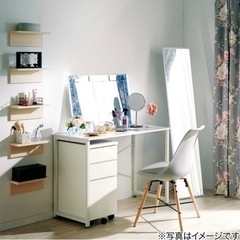 ★ニトリ ノンフレームスタンドミラーインペリアの画像