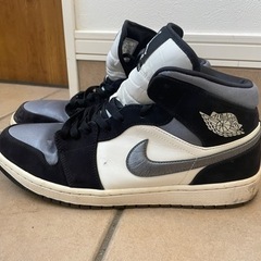 NIKEジョーダン1レトロ31.0cm希少サイズの画像