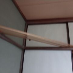 木製コーナーハンガーの画像
