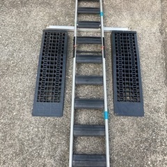 バイク　ラダー　商談中