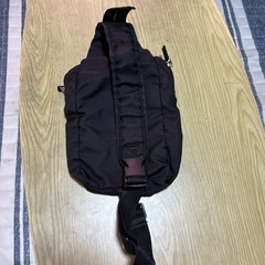 【あげます】すみっこぐらし　ボディバッグ(子供用)の画像