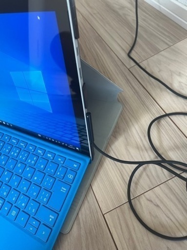 最終値下げ！【受け取り可能な方限定！】Microsoft Surface Pro4
