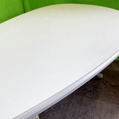 【お譲りします】コクヨ製 まるい三角形の跳ね上げ式 テーブル　W160cmD90cm ■U-895の画像