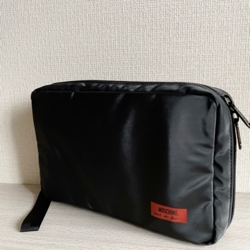 ☆お値引可能☆【美品】MOSCHINO トラベルポーチ 仕分けポーチ