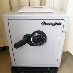 【美品 Sentry Safe 金庫】セントリーセーフ 耐火金庫...