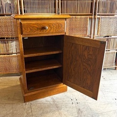 【売約済み】【武蔵小山店】 英国 クラッシック サイドボード 扉付き 収納 電話台  サイドチェスト チェスト 検) 三越家具 三越ブルージュ ブルージュ Brugge IDC大塚 大塚家具 収納 家具 おしゃれ 🚚 運搬無料エリア有 / 品川区 リサイクルショップ ランバールーム 武蔵小山店  ◀︎ 武蔵小山パルム 戸越銀座 隣の画像