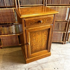 【売約済み】【武蔵小山店】 英国 クラッシック サイドボード 扉...