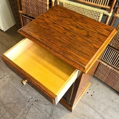 【売約済み】【武蔵小山店】 英国 クラッシック サイドボード 扉付き 収納 電話台  サイドチェスト チェスト 検) 三越家具 三越ブルージュ ブルージュ Brugge IDC大塚 大塚家具 収納 家具 おしゃれ 🚚 運搬無料エリア有 / 品川区 リサイクルショップ ランバールーム 武蔵小山店  ◀︎ 武蔵小山パルム 戸越銀座 隣の画像