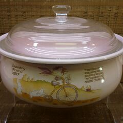 未使用品 ホーロー両手鍋 ２点セット どちらも直径約23㌢ 耐熱ガラス蓋つき おでん 湯豆腐 カレー 野菜スープ、鍋料理等の画像