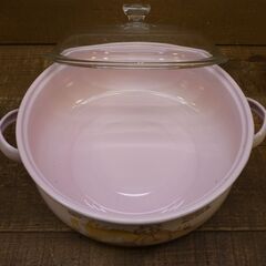 未使用品 ホーロー両手鍋 ２点セット どちらも直径約23㌢ 耐熱ガラス蓋つき おでん 湯豆腐 カレー 野菜スープ、鍋料理等の画像