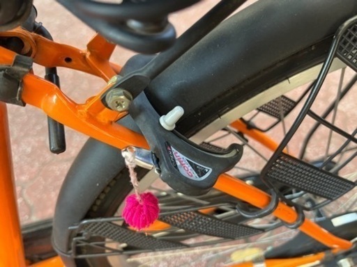 ママチャリ　自転車　シティーバイク　オレンジ色