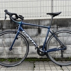 自転車 クロスバイクの画像