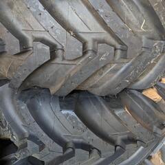 907クラス　ショベル用タイヤ　340/80 R18の画像