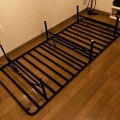 ベッドフレーム