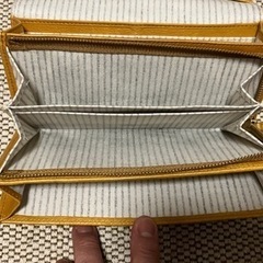 moz 長財布の画像
