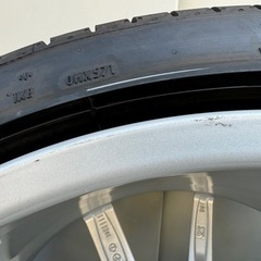 アウディ純正ホイールR21 E10.5J ピレリP0 275/35ZR21タイヤの画像