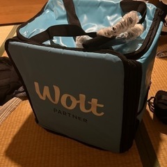 wolt 配達バック