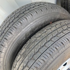 車のパーツ タイヤ、ホイールの画像