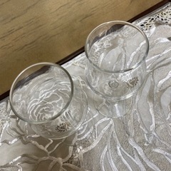 脚付グラス2個セットの画像